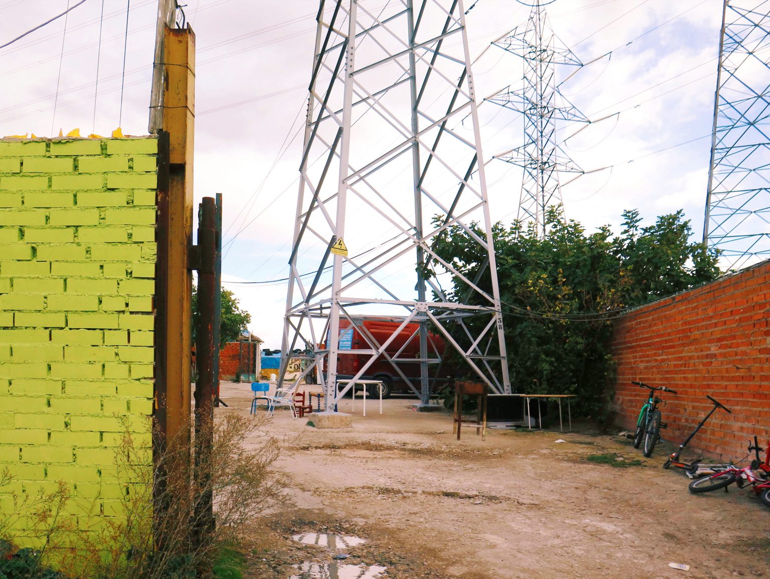 Welcome to the Cañada Real: Madrid’s forgotten barrio – MNF